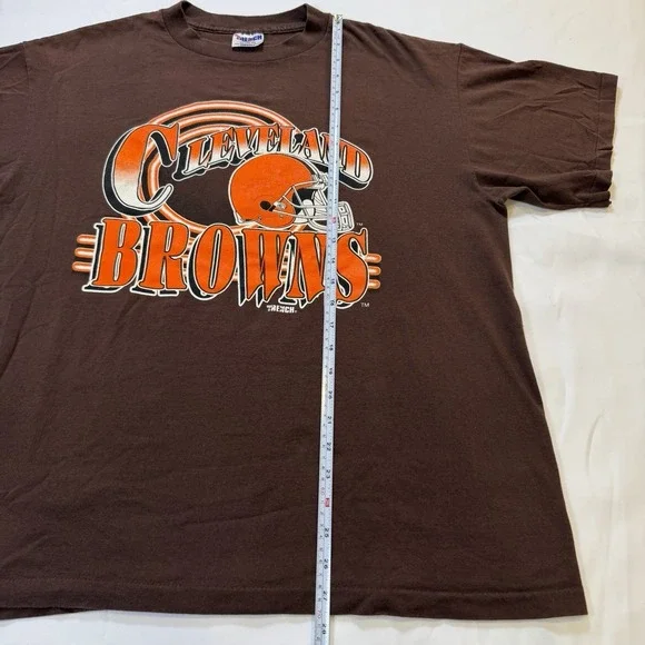 Cleveland Browns Trench T-Shirt Mens XL NFL Football Graphic Tee VINTAGE 1990's - Picture 11 of 14